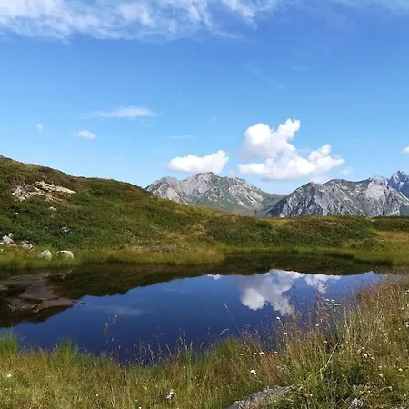 Scenic Mountain In Сasa de vacaciones